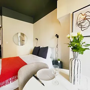 Opium , Lyon France